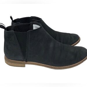 Sperry black slip on ankle booties. Size 9.